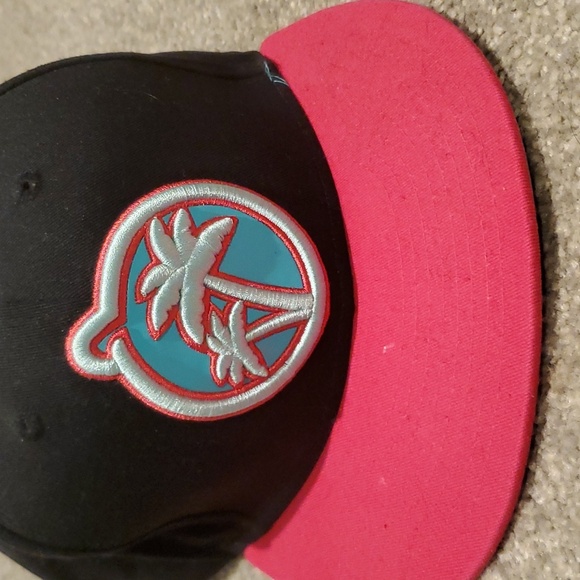 YUMS paradise palm tree snapback - Picture 2 of 6